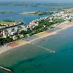 شقة Bright And Spacious Vacation In