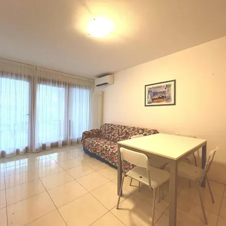 Bright And Spacious Vacation In *