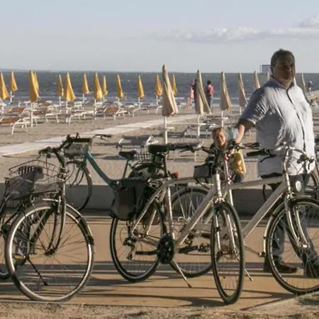 Bright And Spacious Vacation In Grado